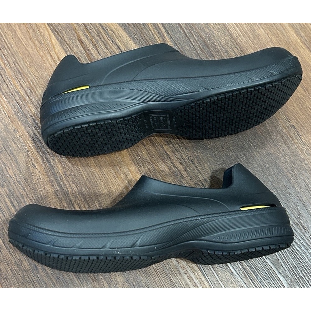 TredSafe Work Clogs Shoes Oil & Slip Resistant Men Size 9 Women Size 10‎ W Black